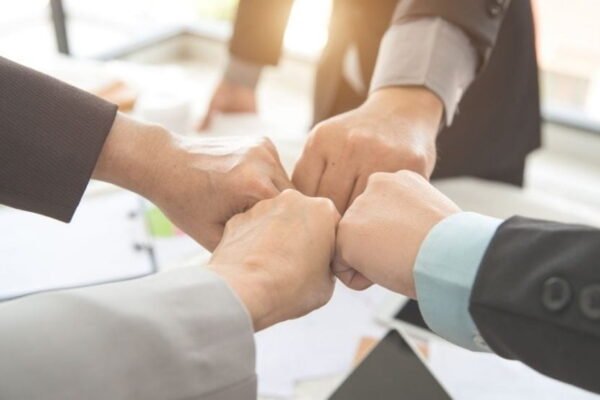 Cara Mengasah Keterampilan Leadership di Tempat Kerja Modern